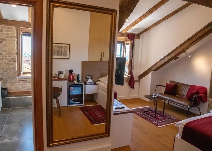 Bed and Breakfast Oblivion Luxury 4*