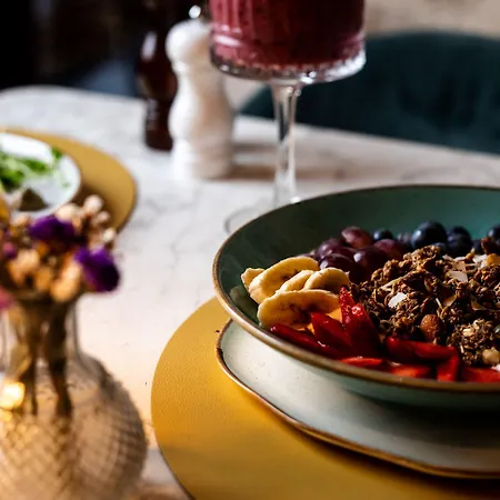 Oblivion Luxury B&B 4*