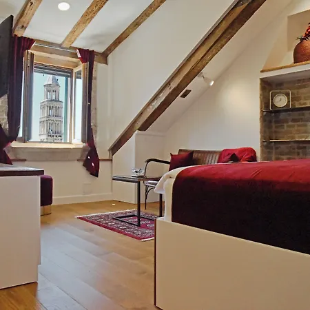 Oblivion Luxury Nocleg ze śniadaniem 4*