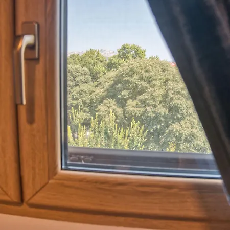 Bed & Breakfast Oblivion Luxury