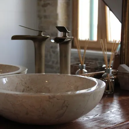 Bed & Breakfast Oblivion Luxury