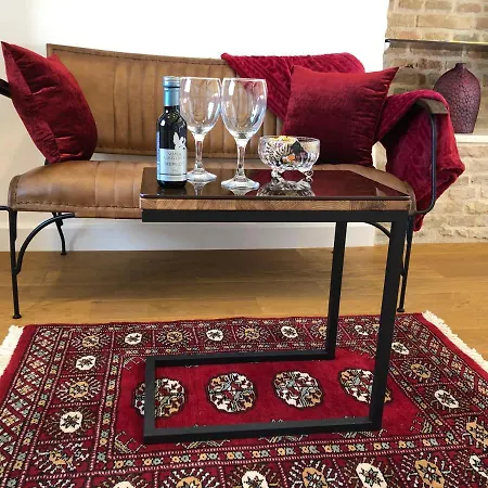 Oblivion Luxury Bed & Breakfast 4*